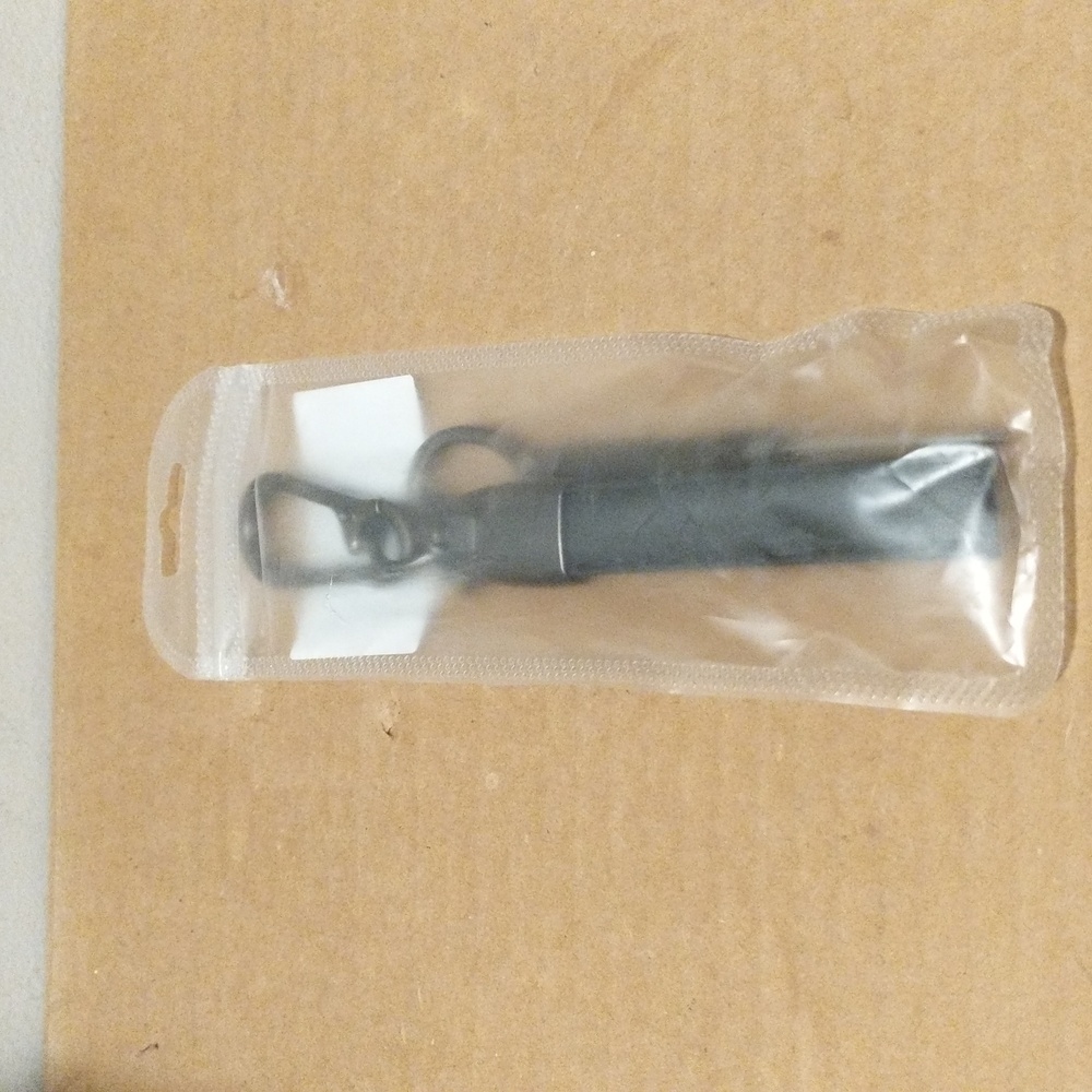 GMC Keyring Keychain Key Holder kit 🆕 - Picture 2 of 2